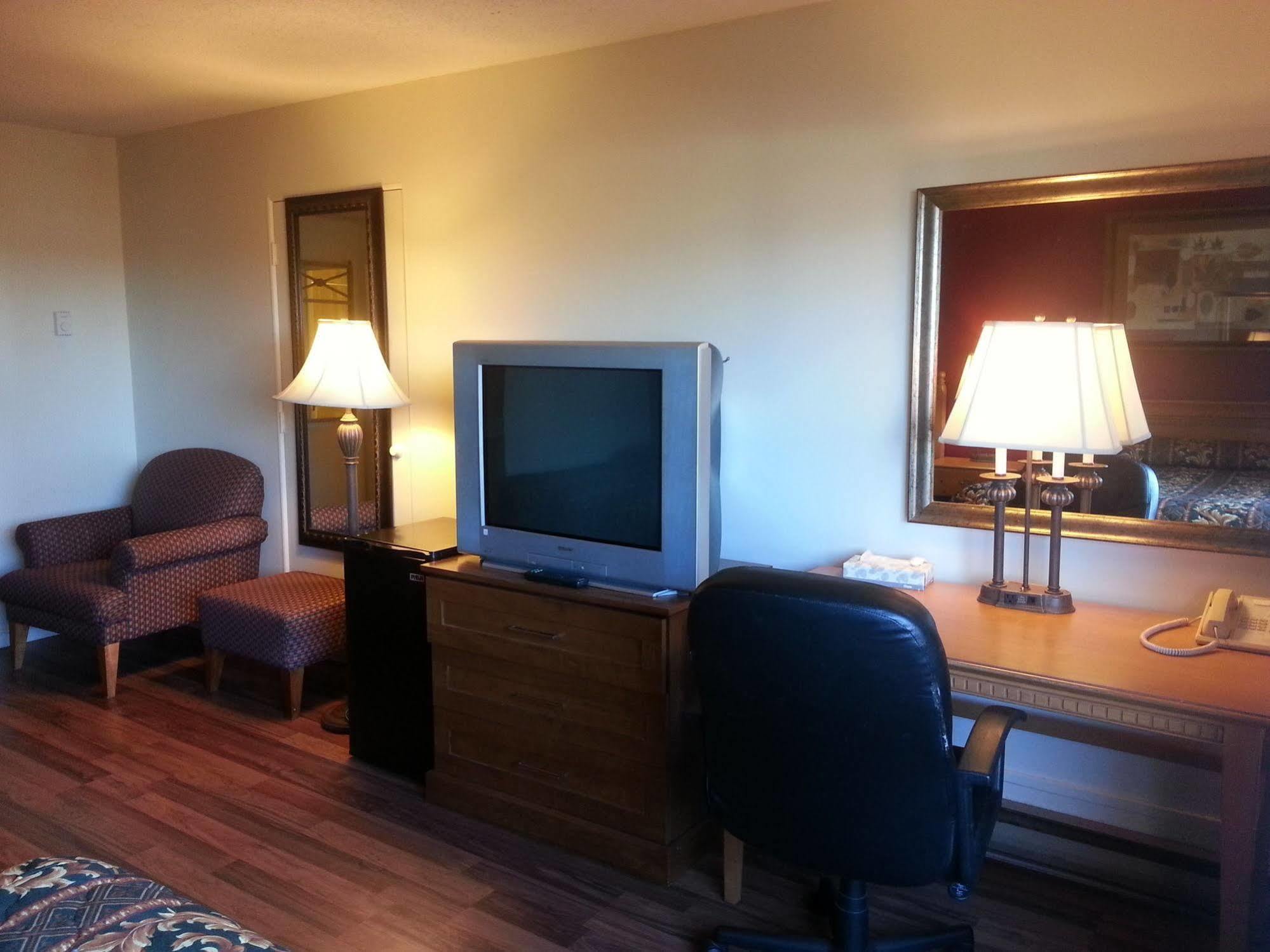 Coast Metro Vancouver Hotel เบิร์นนาบี ภายนอก รูปภาพ